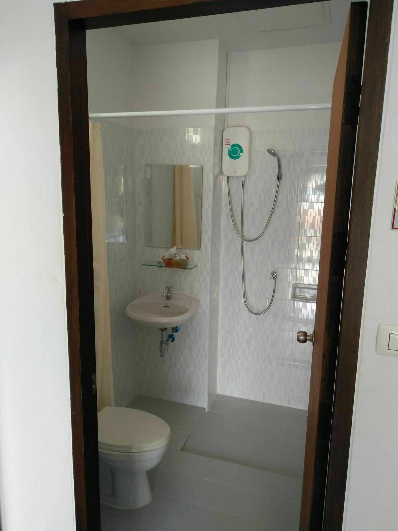 Hotel White Sky Boutique Patong Exterior foto